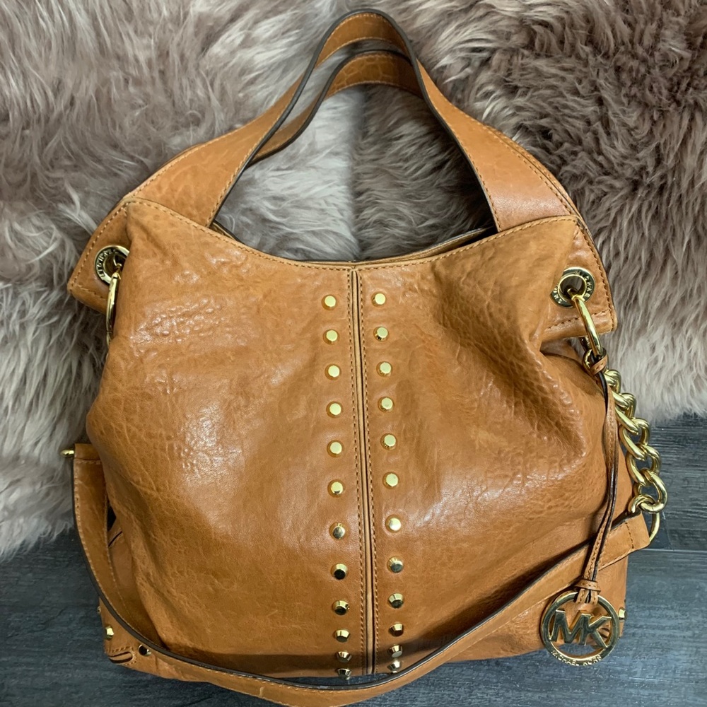 Michael Kors brown soft leather shoulder bag.